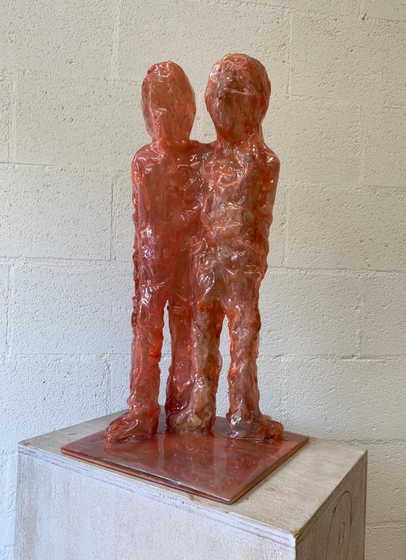 Amador. Parella, 2020. Polyester resin, 56 x 26 x 25 cm.